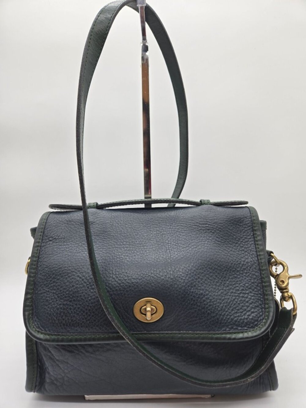 Vintage Mitchell USA Hunter Green & Navy Pebbled Leather Crossbody Top Handle Ba